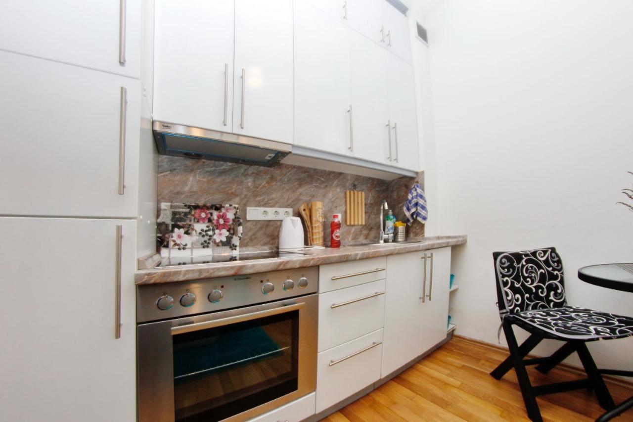 Apartman Centar- Free Parking Apartment Sarajevo Exterior photo